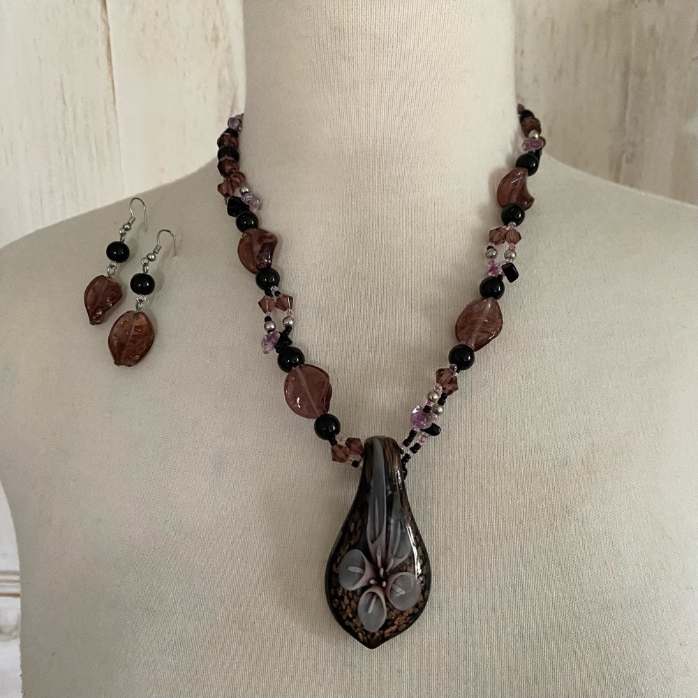 Murano Glass Purple Necklace and Earrings Set